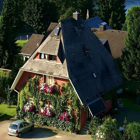 Haus Am Tannenhain ティティゼー・ノイシュタット エクステリア 写真